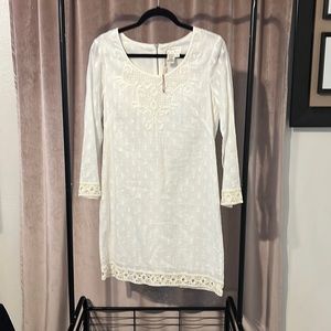 Max Studio small, white embroidered mini dress, zipper back new dress
